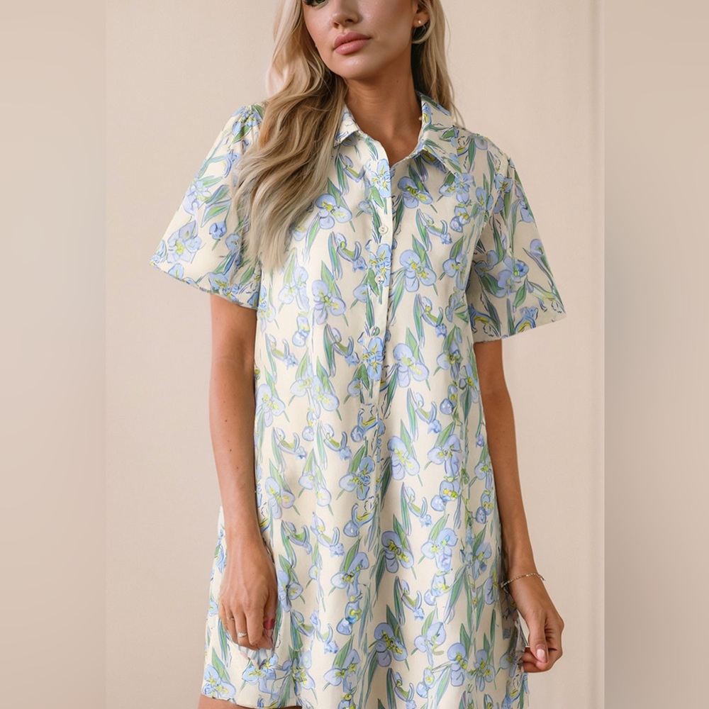 Floral Short Sleeve Dress with Pockets NEW